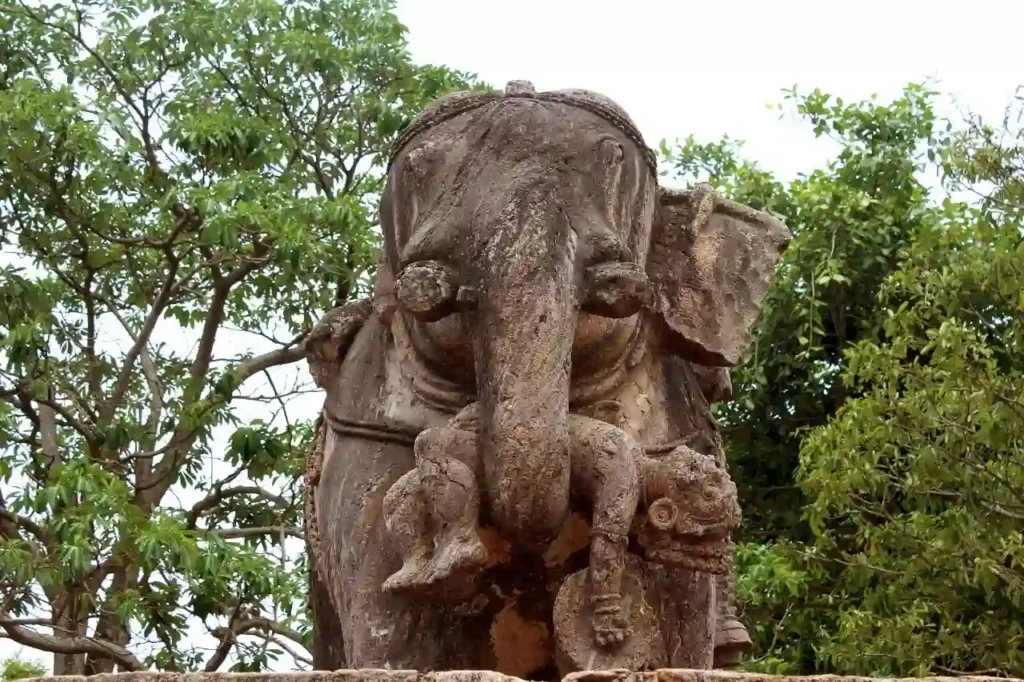 Surya Temple at Konark | localdrive