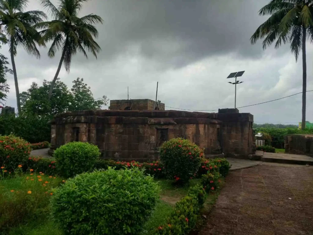 Chausath Yogini Temple Hirapur | localdrive