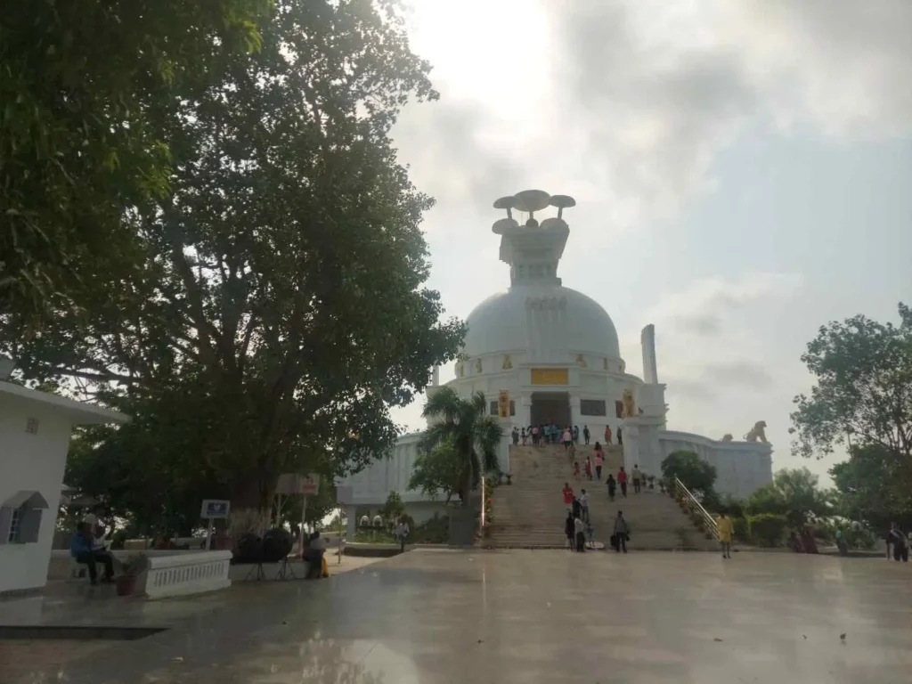 Shanti Stupa Dhauli | localdrive