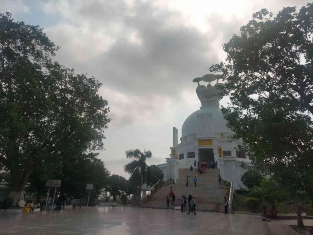 Shanti Stupa Dhauli | localdrive