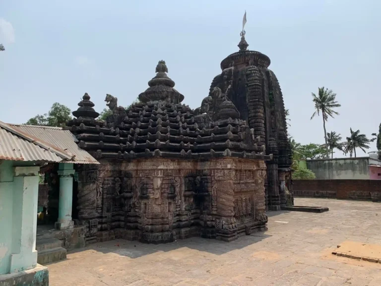 Bateswar Temple | localdrive