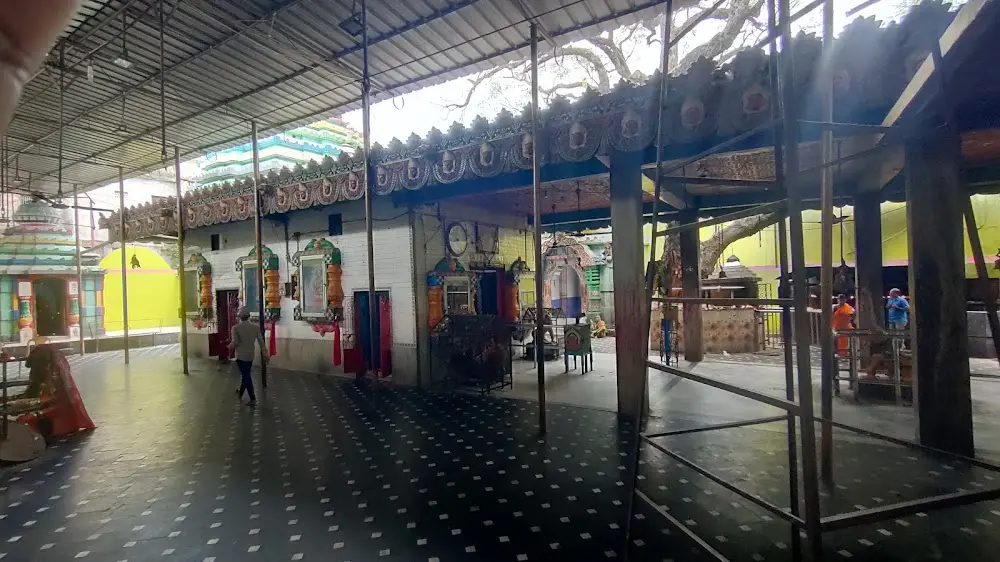 Budhi Takhurani Temple | localdrive