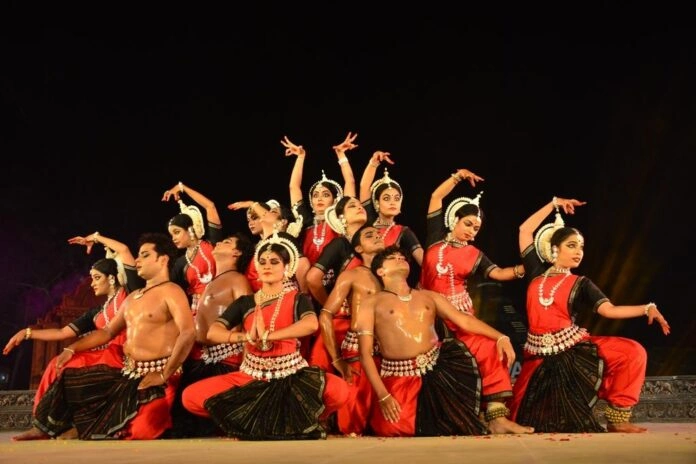 Konark Dance Festival | localdrive