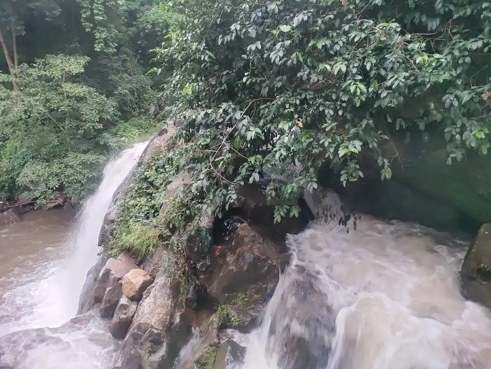 Rabandhar Waterfall | local drive