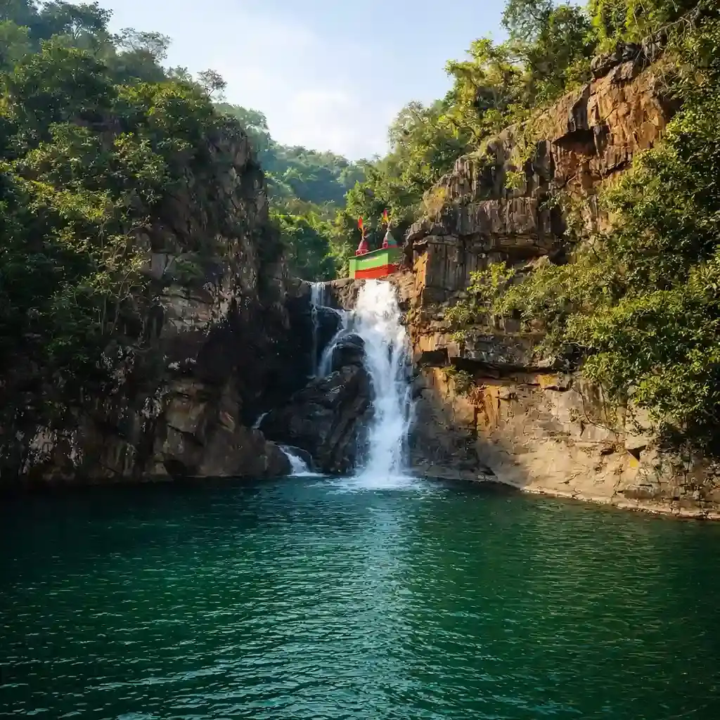 Devkund Waterfall | localdrive