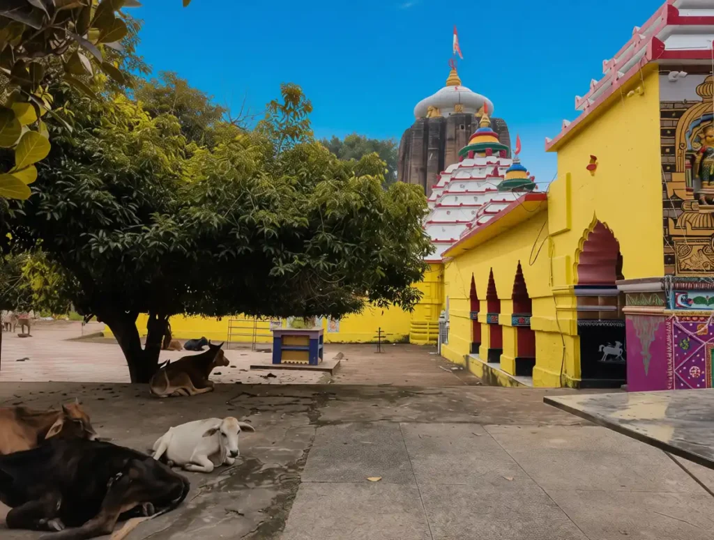 Parama Hansanath Temple | localdrive