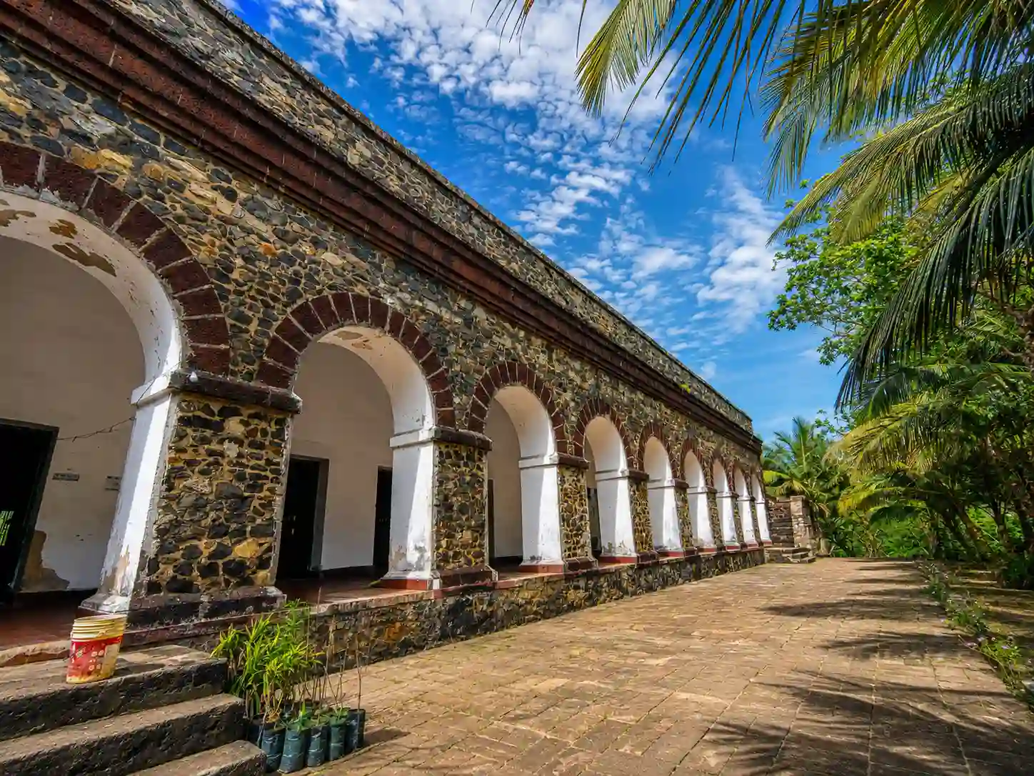 What Is the History of Hukitola Building