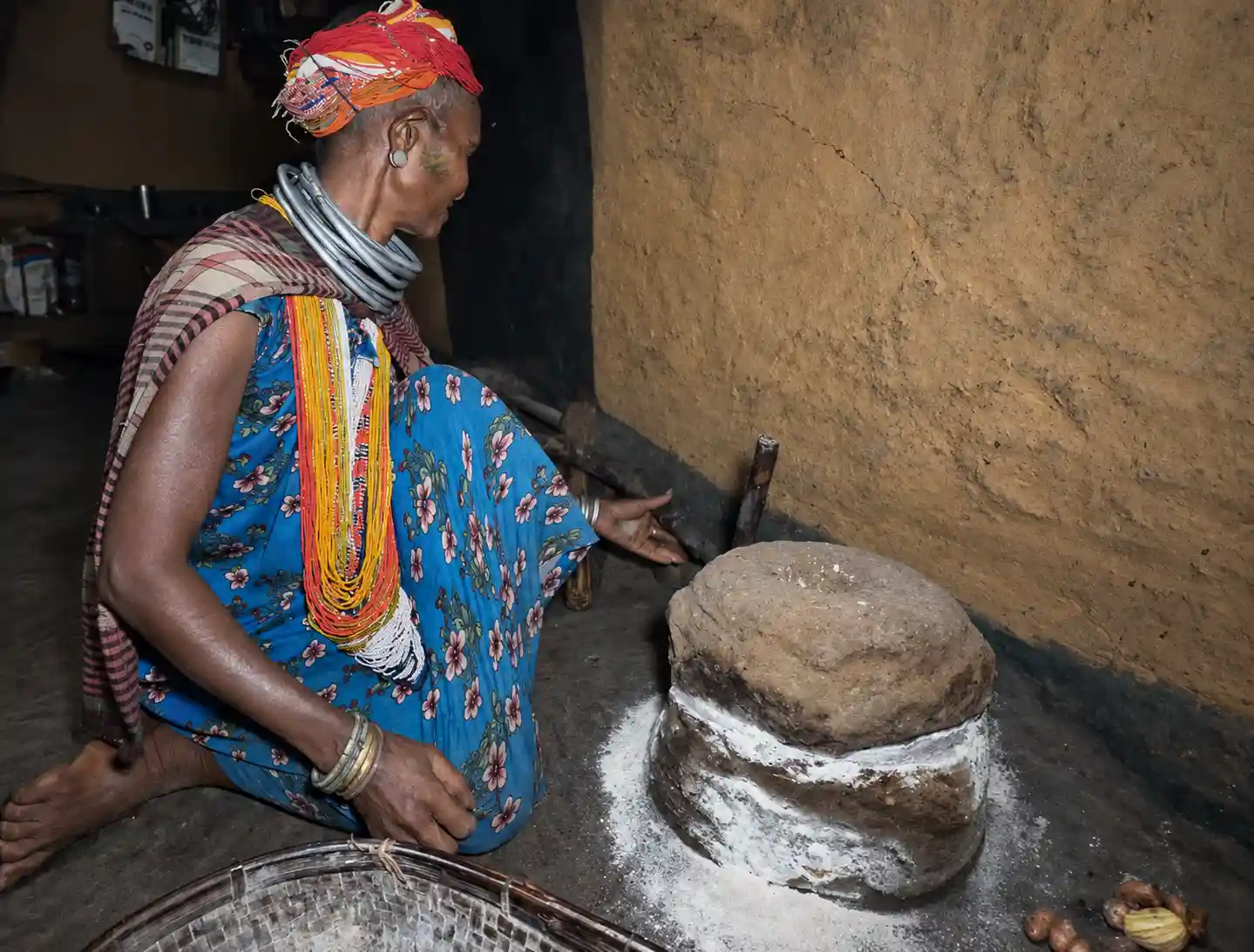 Cooking Inside a Bonda Home