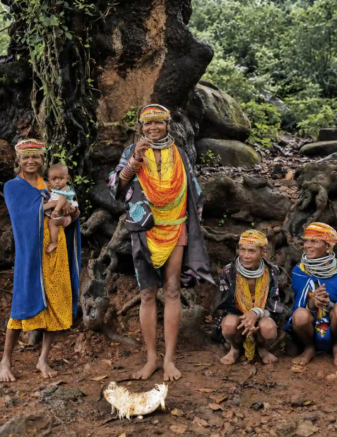 Ringa and Older Forms of Dress